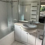 Eden Parc 2 Villa