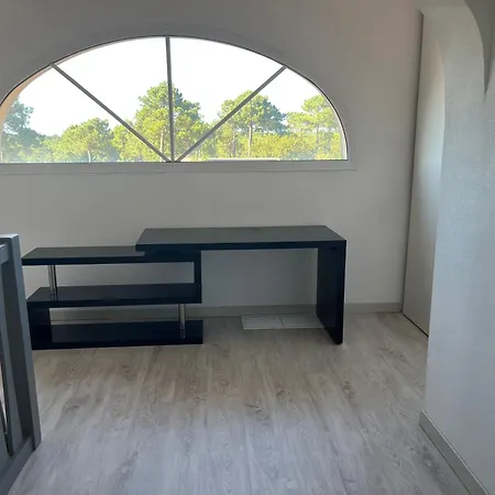 Eden Parc 2 Villa